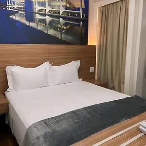 Em Brasilia, Aguas Claras, S4 Apartamento Brasília